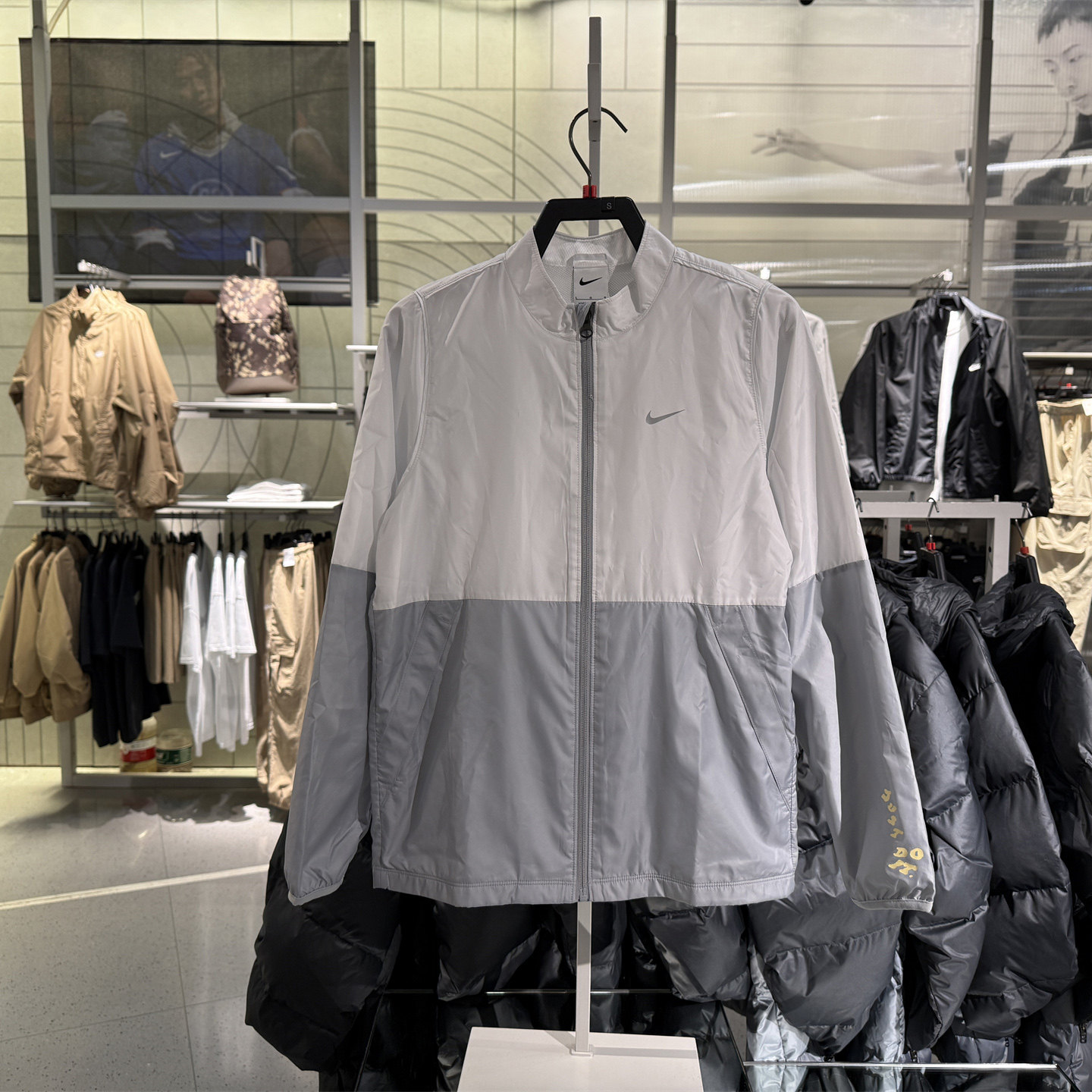 专柜正品Nike耐克新款男女大童运动拼接梭织夹克外套 IB5591-012