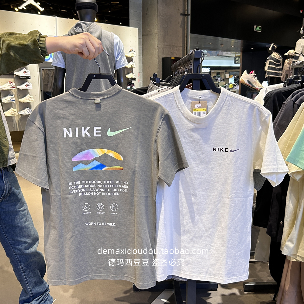 Nike/耐克背标印花圆领短袖T恤