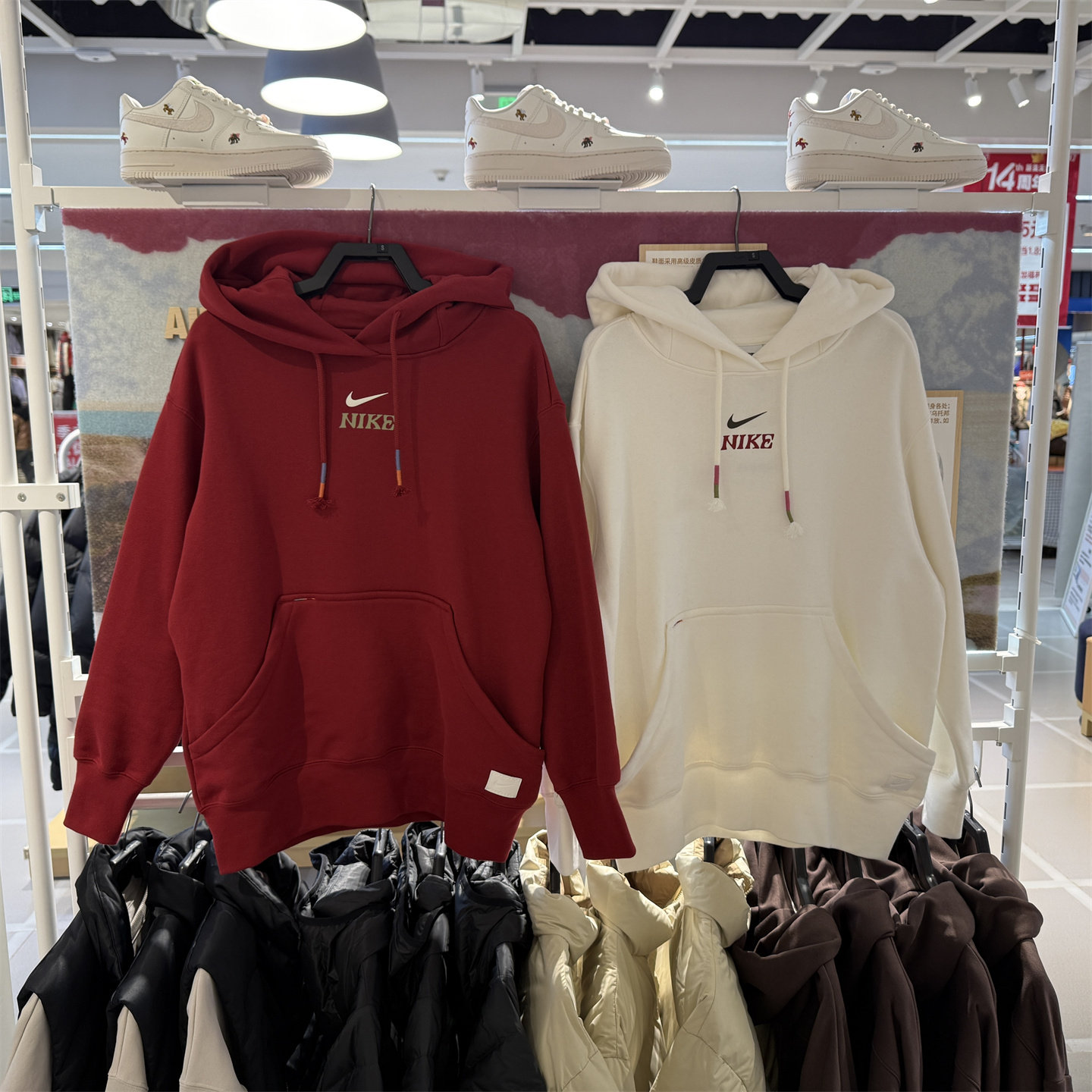 耐克卫衣女装新年款CNY套头衫官方正品运动服连帽女套头衫IQ3826