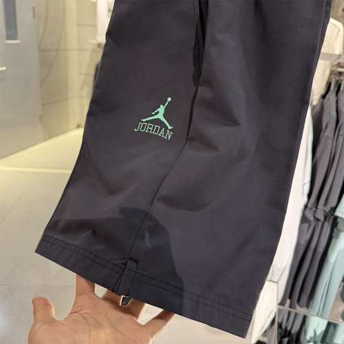 NIKE耐克男子JORDAN户外运动休闲五分裤百搭透气短裤 II0485-010