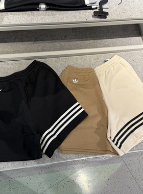 Adidas三叶草 男女夏季条纹舒适运动休闲宽松透气五分短裤 HN6594