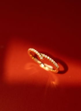 戴琰珠宝｜18k金钻石日常排戒 交叉排戒