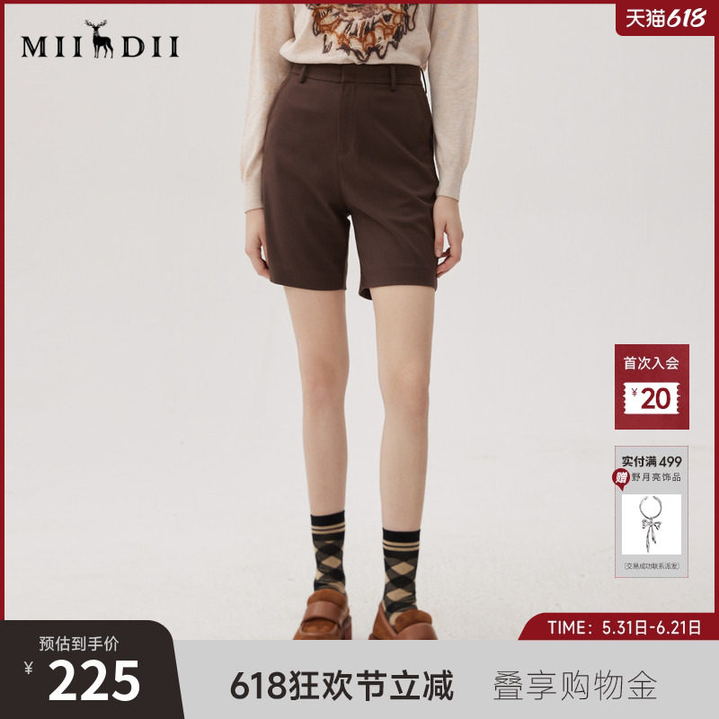 谜底短裤女士秋季新品通勤风简约时尚靴裤直筒裤子243MK1094