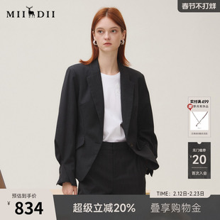 谜底外套长袖女25秋回归乡野修身收腰个性袖平驳领西装253MW1094