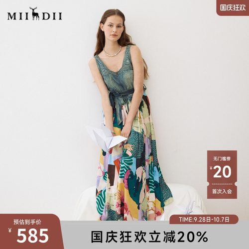 牛仔拼接连衣裙复古谜底