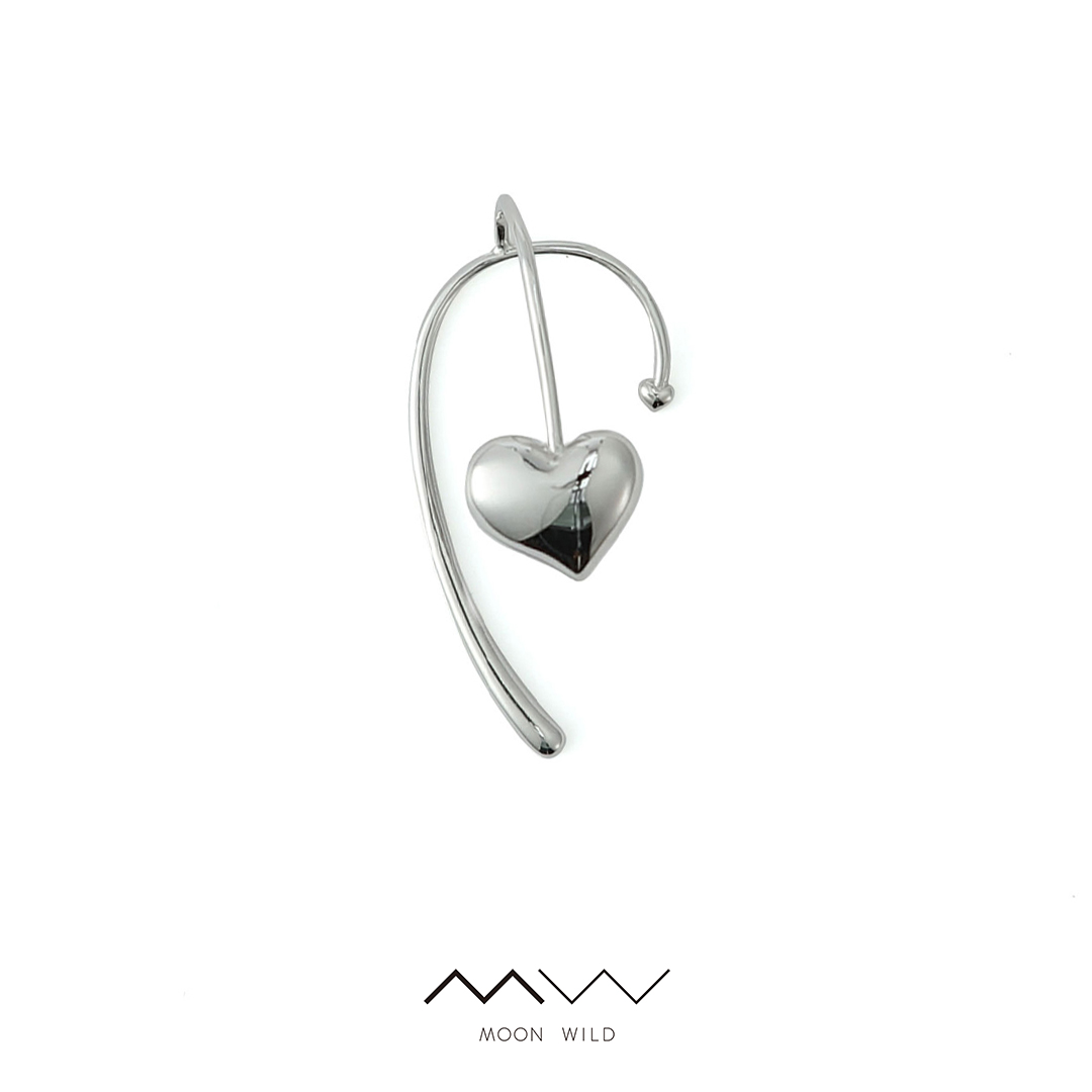 MW野月亮小众首饰原创设计暗黑流淌镀白金水滴爱心耳挂耳环银色