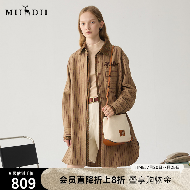 条纹衬衣式箱型连衣裙，包容性强且百搭