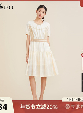 谜底2022夏季新款钻石贴布印花圆领收腰显瘦短袖连衣裙222ML0628