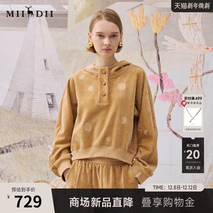 舒适雪尼尔波点提花女254MV1716 2025冬新品 谜底连帽短款 卫衣长袖