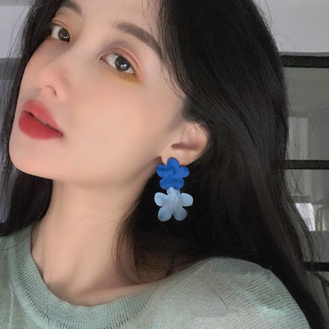 蓝色夸张花朵可爱少女ins风甜美耳环女撞色超仙气质耳钉新款潮
