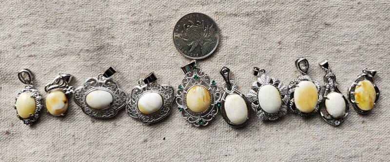 原矿蜜蜡白蜡白花蜡小吊坠坠子蛋面镶嵌款尺寸见对比 武11-20