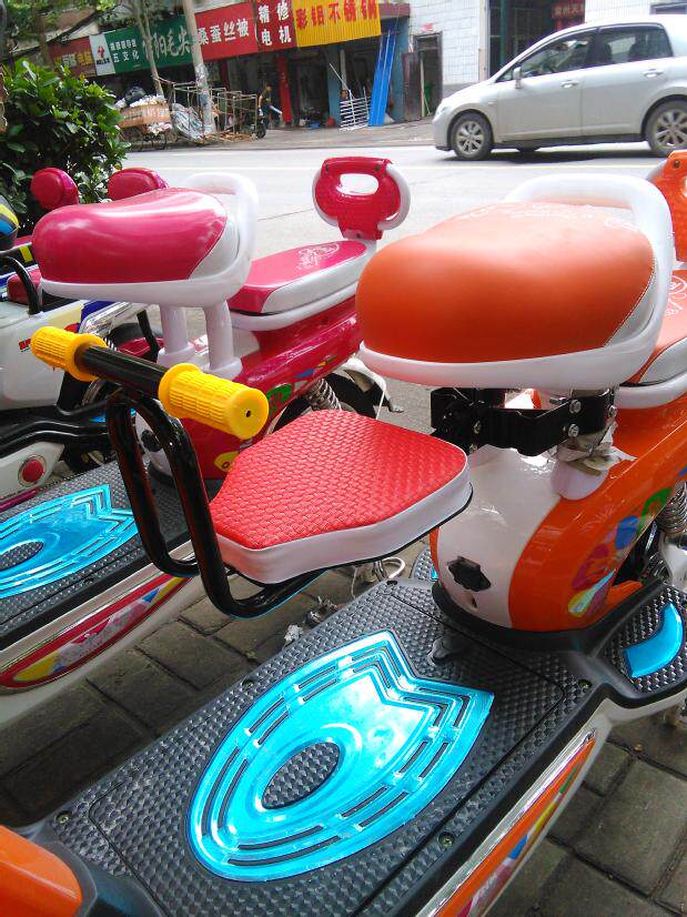 siège enfants pour vélo - Ref 2417854 Image 1