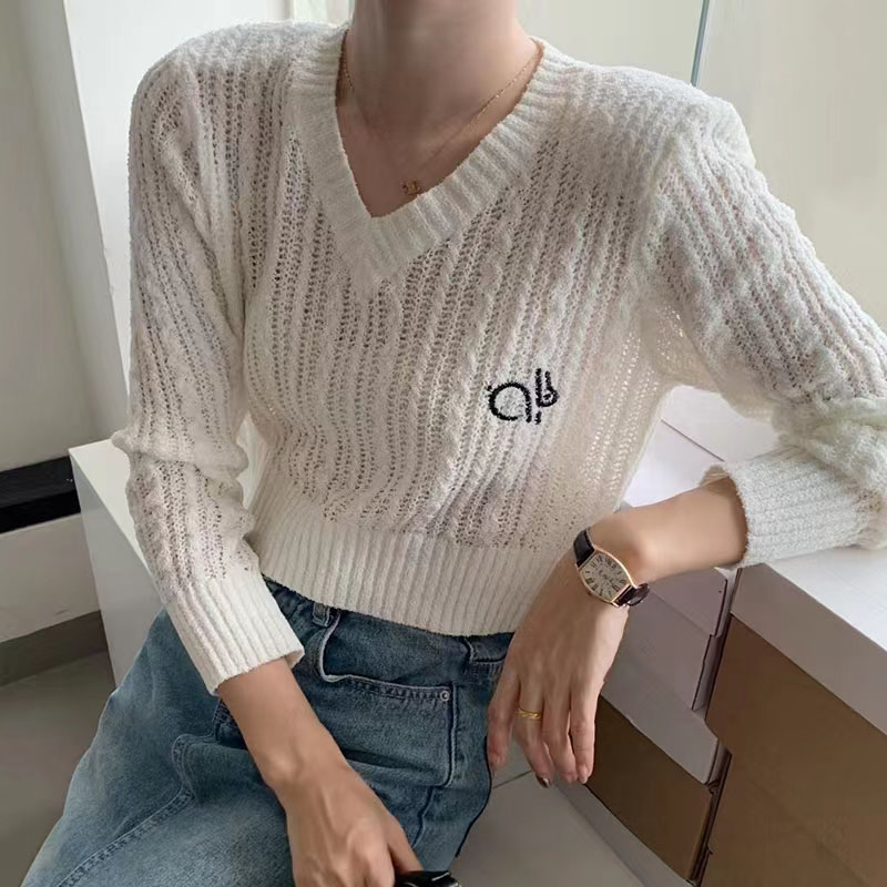 V领长袖曲珠微透针织防晒衫女图片