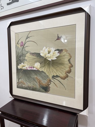 缂丝荷花图框画客厅卧室装饰画