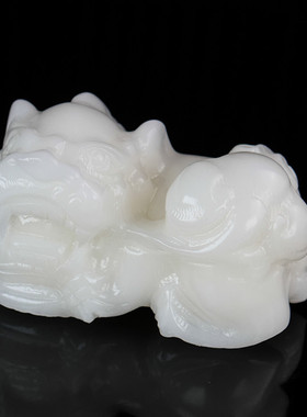 天然白玉卧式貔貅摆件一对招财
