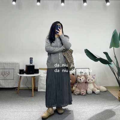 古早气质灰复古圆领扣子针织开衫大牛家大码女装胖MM显瘦百搭