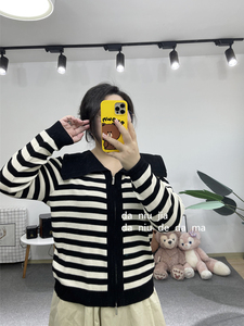 减龄学院海军风大翻领条纹长袖针织衫大牛家大码女装胖MM