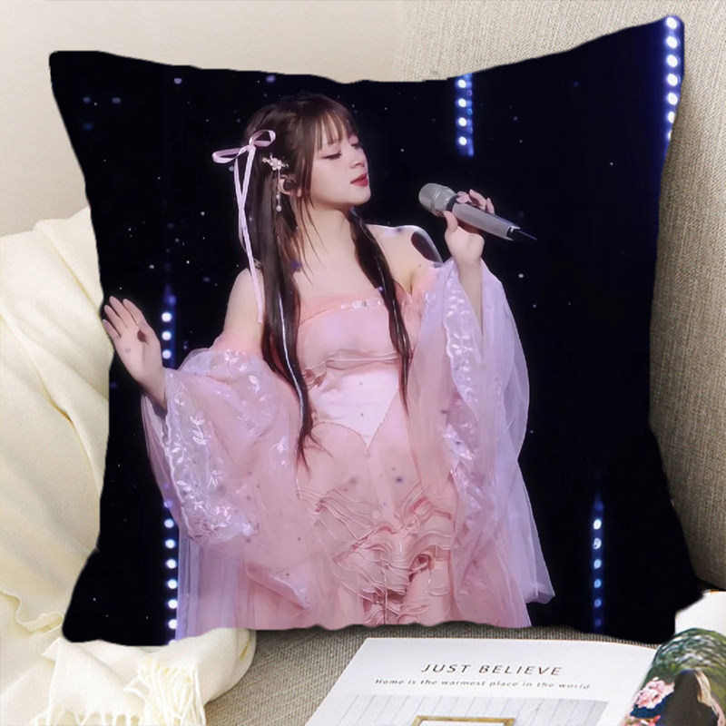 乘风2024美依礼芽抱枕二次元卡通