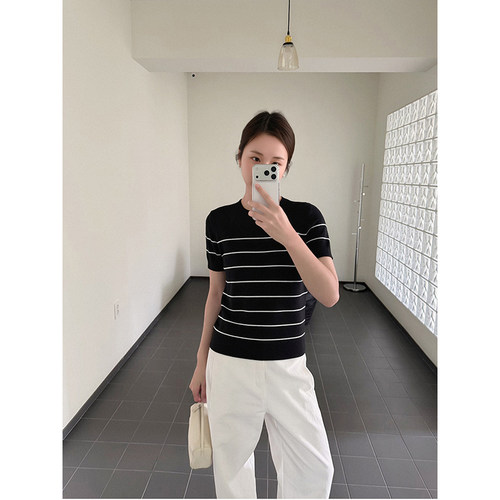 经典条纹黑白撞色短袖针织T恤女夏新款复古时尚百搭休闲显瘦上衣