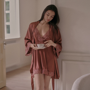 管阿姨A065性感V领吊带睡裙蕾丝真丝感纯欲睡衣高级感家居服套装