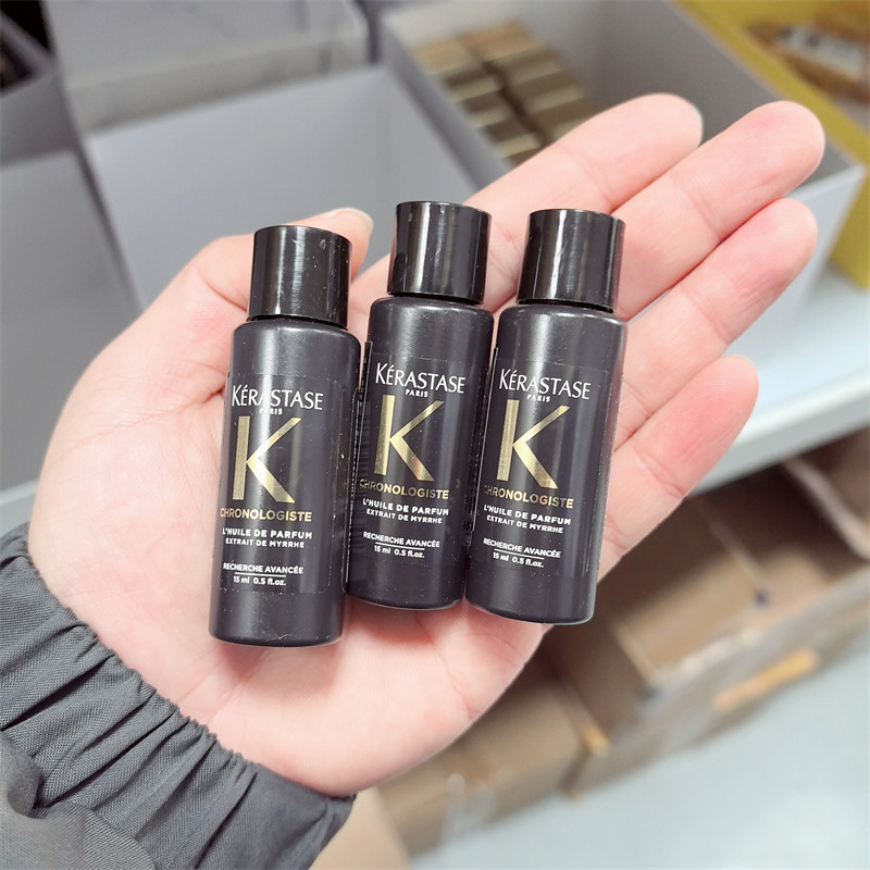Qıvrımları azaldan və parlaqlıq verən saç yağı 15ml