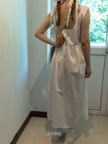 无袖背心绑带法式复古连衣裙