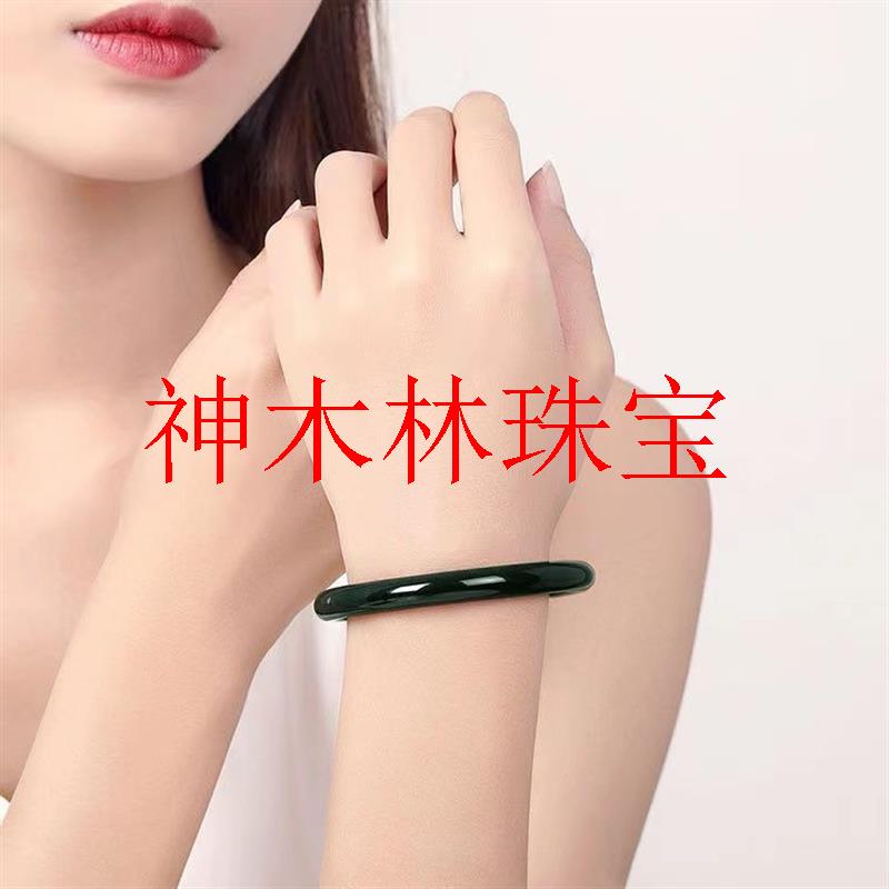 新疆且末料细圆条和田玉满绿青玉手镯显白款菠菜绿平安镯时尚女款