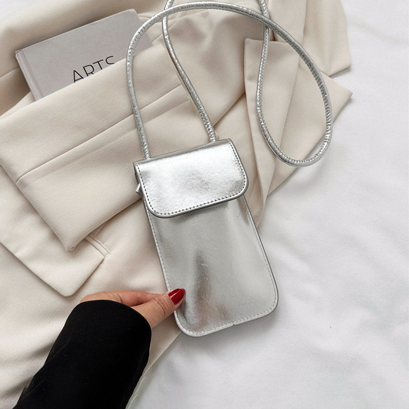 高级感手机包女斜挎小众单肩小包