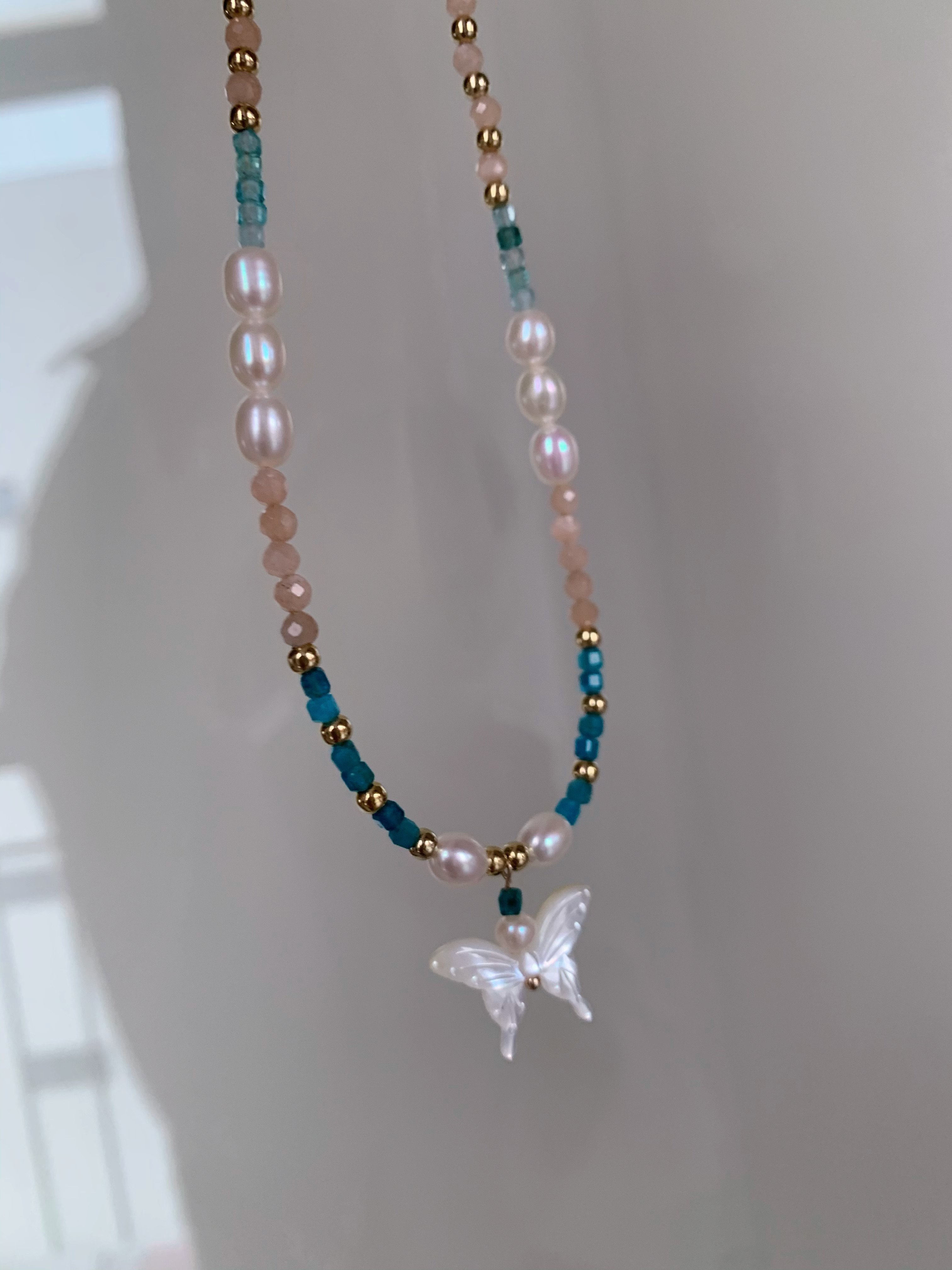 宝晶原创天然珍珠贝壳蝴蝶太阳石小众设计感青春仙气可爱春夏项链