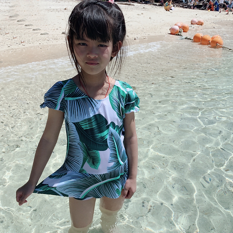 儿童沙滩泳衣女童韩版连体裙式中大童游泳衣公主学生泳装厂家