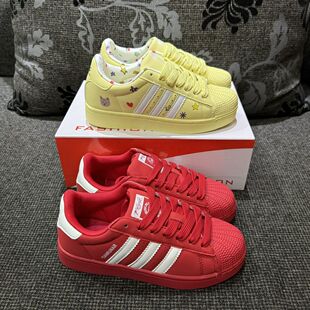 2024新款中国红柠檬黄贝壳头小白鞋情侣男女可爱休闲学生运动板鞋