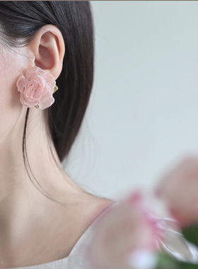 SUZEE原创 蔷薇花园花瓣花朵耳钉耳环 仙气度假温柔耳夹耳饰度假