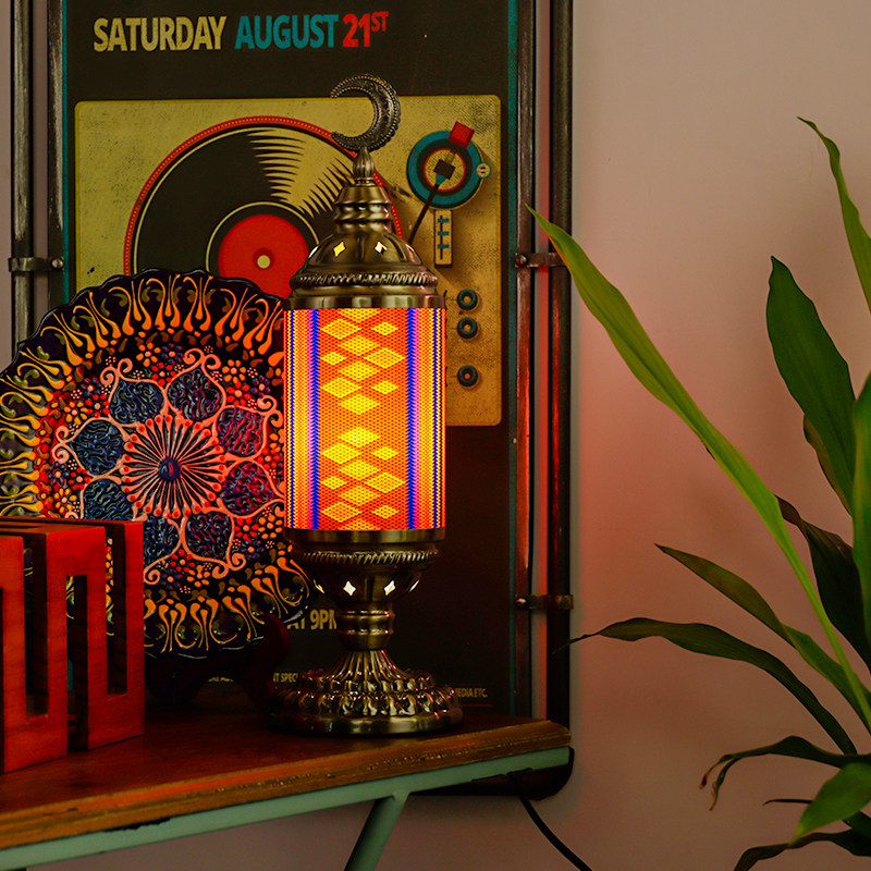 波西米亚复古装饰台灯彩色玻璃灯罩金属创意夜光氛围灯彩色条纹灯