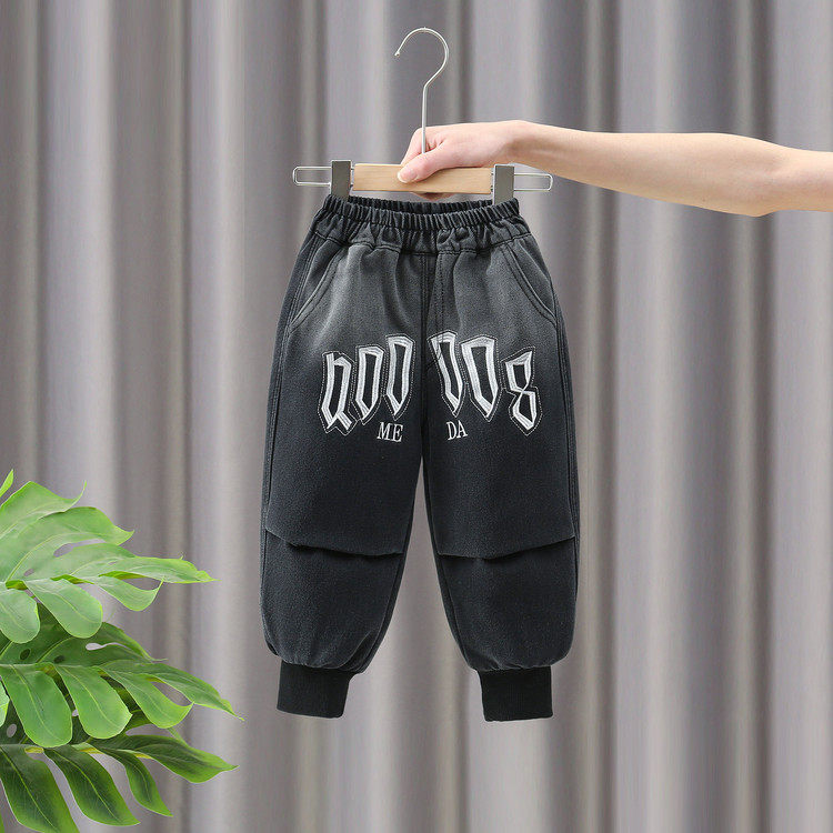 男童渐变色字母绣花加绒牛仔裤休闲长裤时髦宽松一体绒裤子街头风