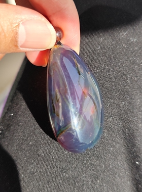 天然琥珀蜜蜡缅甸棕红珀变色龙虫珀吊坠机油绿膜很厚千足虫