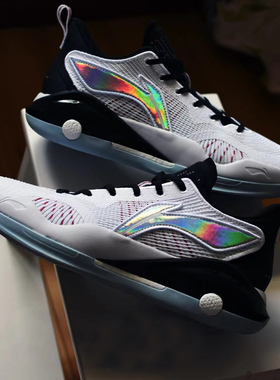 李宁实战篮球鞋驭帅15V2减震防滑低帮男子篮球鞋 三色现货