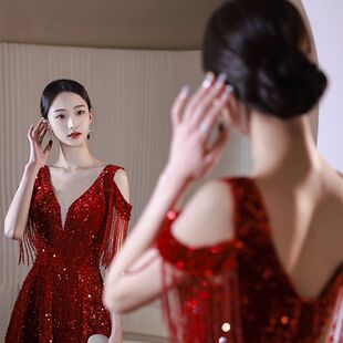 红色新娘婚敬酒服冬季新款小个子亮片流苏订婚裙结婚回门晚礼服女