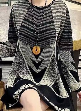 正版新款中款圆领秋冬遮肚显瘦百搭洋气婆婆妈妈休闲针织几何毛衣
