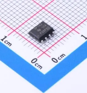 OPA182IDR SOIC-8 36V、5MHz、低噪声、零漂移、多路复用器友好型