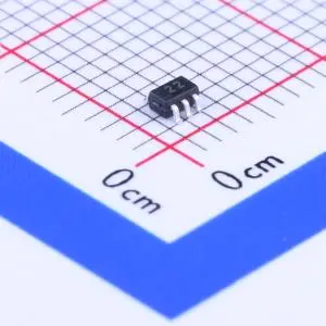 CESD5V0K5 SOT-363 单向ESD 5V截止 峰值脉冲电流：5A 静电和浪涌
