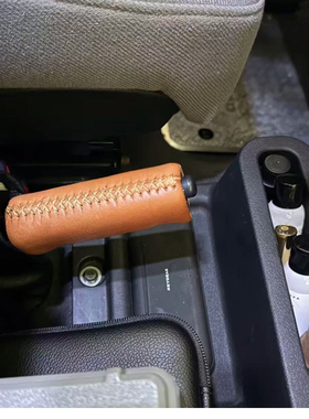 丰田LC70系列LC71/76/78/79真皮手刹套手工缝线 防滑耐磨专车专用