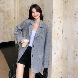 通勤灰色碎花西服上衣女春秋超火好看高级小众休闲职业西装短外套图片
