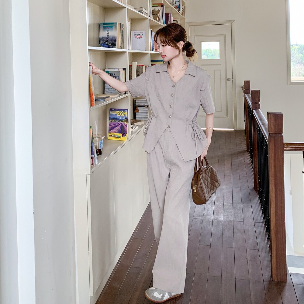 【新款】现货！气质减龄时尚两件套A17-P155-控228,女装套装/套裙,浙宝125