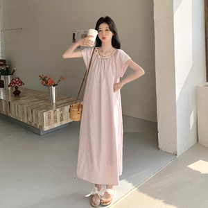 粉色垂感圆领连衣裙女2025夏季新款今年流行甜美宽松度假风长裙潮图片
