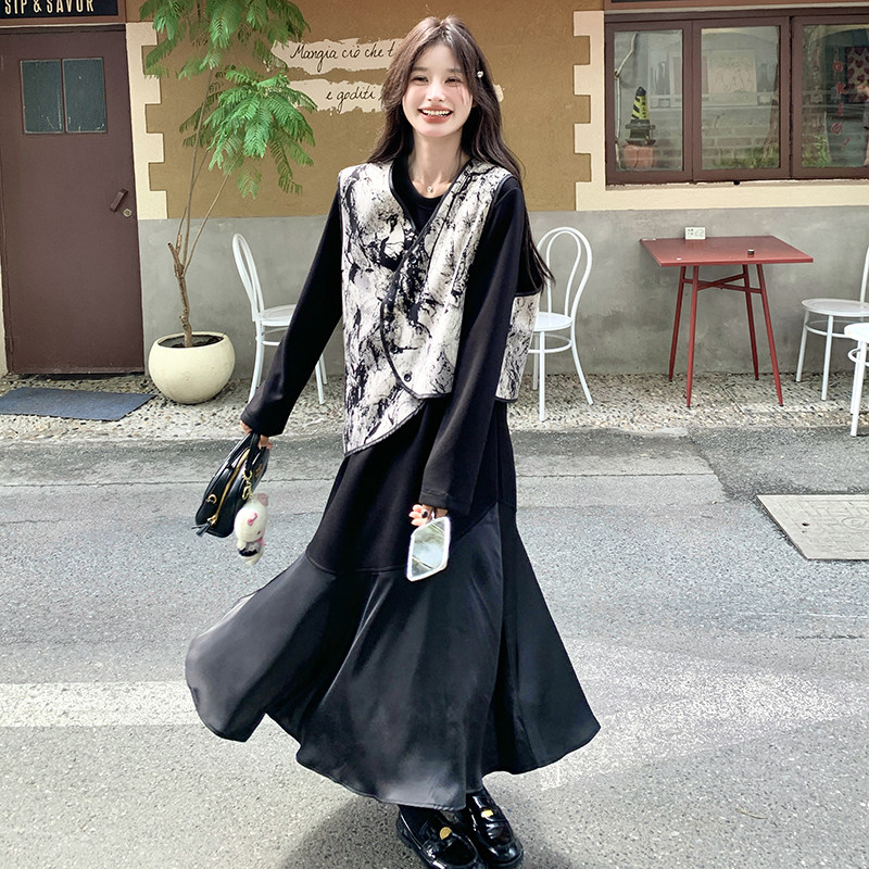 新中式国风水墨画马甲套装女2025春秋季新款宽松气质连衣裙两件套,女装套装/套裙,浙宝125