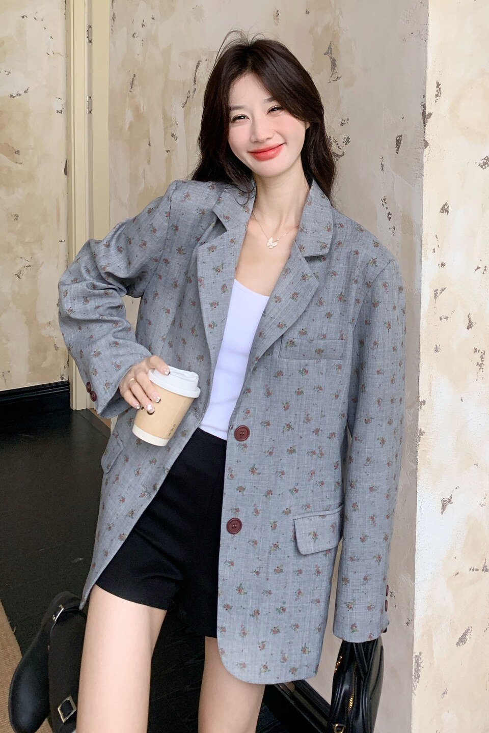 通勤灰色碎花西服上衣女春秋超火好看高级小众休闲职业西装短外套,女装西装,浙宝125