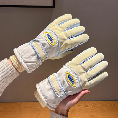 冬季御寒手套女保暖骑行加绒加厚