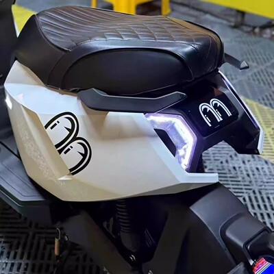 个性小牛NXT FXT MT NX尾灯眼睛贴纸电动车改装车贴电动车尾