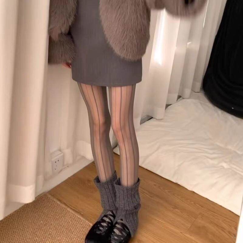 潮流条纹丝袜女黑灰色连裤袜显瘦打底裤袜子jk光腿神器夜间教习室