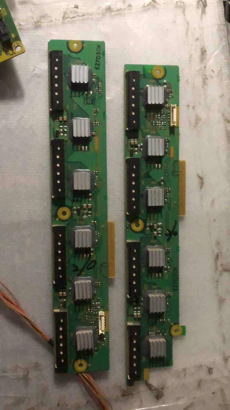 原装松下缓冲板TH50PV70C TNPA4188 TNPA4189 一对价